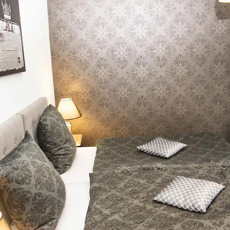 My Messe & Business - Refrath Guest house