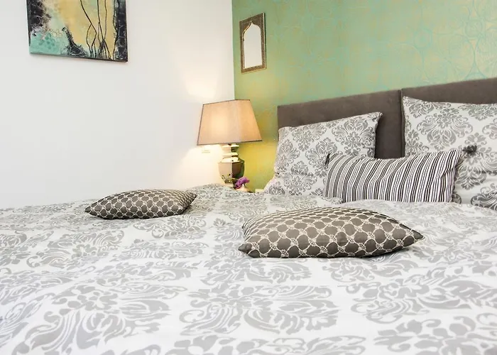 Gæstehus My Messe & Business - Refrath 3*